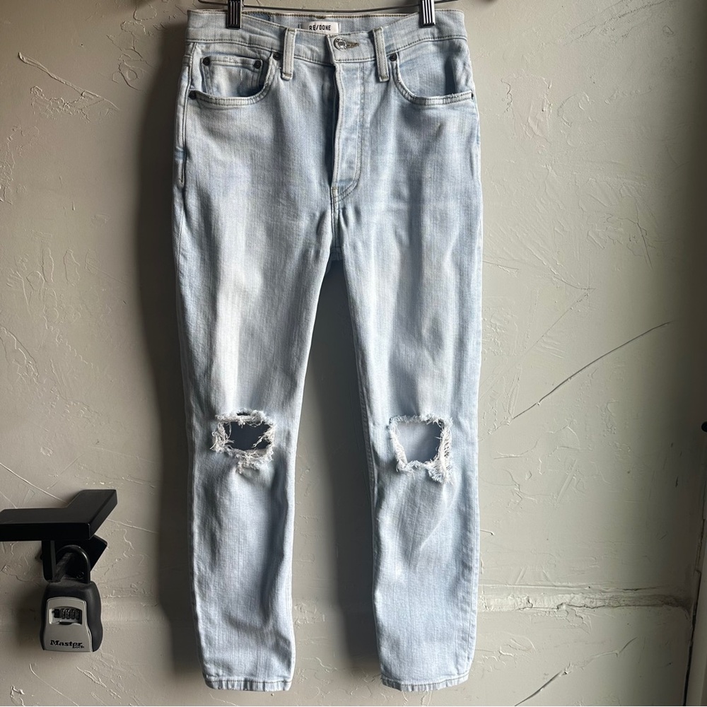 ReDone 90s High Rise Ankle Crop Destroyed Icy Blue Sz 27 with marks 26” Inseam
